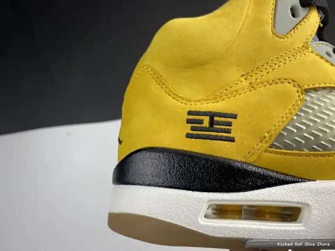 Kicked Out Shoe Store Jordan 5 Tokyo Retro 454783-701 Air T23 0503